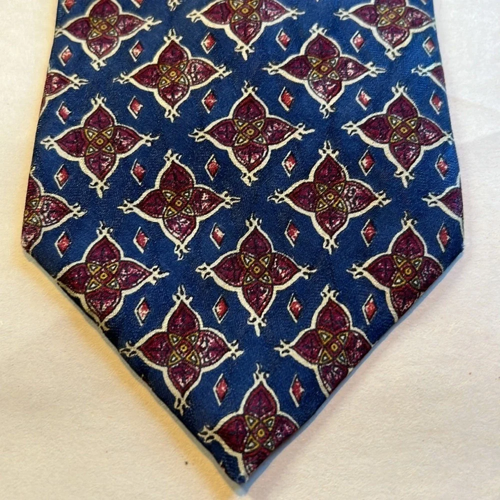 KENNETH COLE Silk Neckties